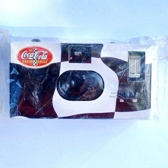 NOS Coca-Cola  Disposable Camera with Flash - Picture 1 of 4